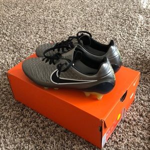 Nike Magista Opus